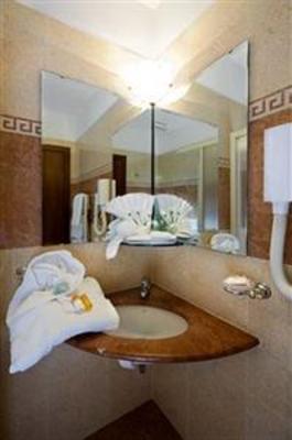 фото отеля Londra Hotel