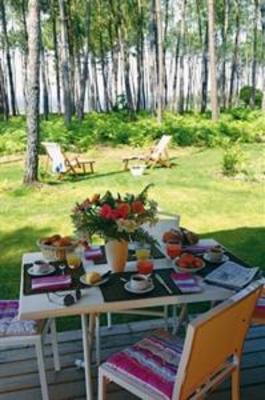 фото отеля Les Cottages Du lac Residence Parentis-en-Born