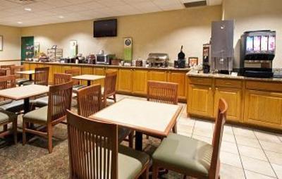 фото отеля Country Inn & Suites By Carlson, Omaha West