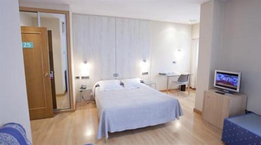 фото отеля Hotel Avenida A Coruna