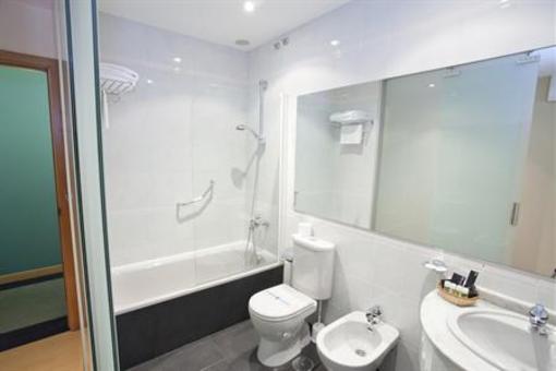 фото отеля Hotel Avenida A Coruna