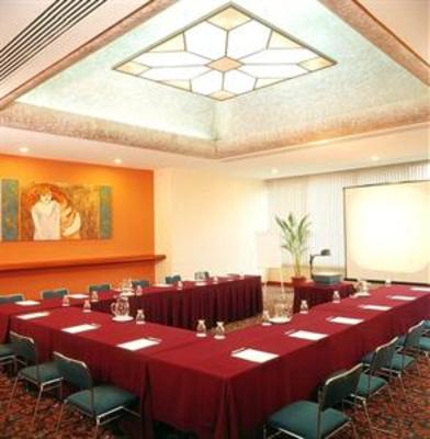 фото отеля Holiday Inn Select Guadalajara