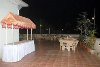 фото отеля Sea Palace Hotel Mumbai