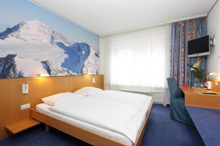 фото отеля Basilea Hotel Zurich