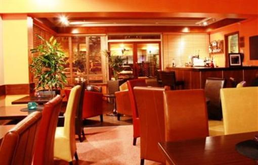 фото отеля Hallmark Inn