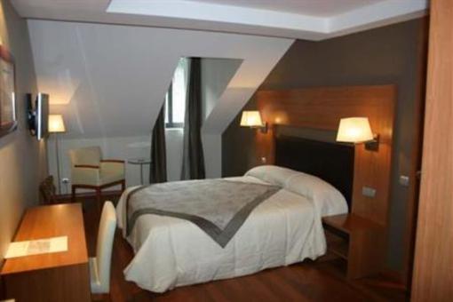 фото отеля Hotel Acta Luchon