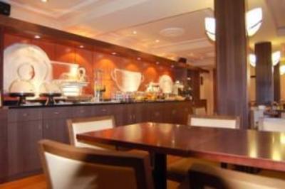 фото отеля Hotel Acta Luchon
