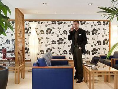 фото отеля Novotel Avignon Nord