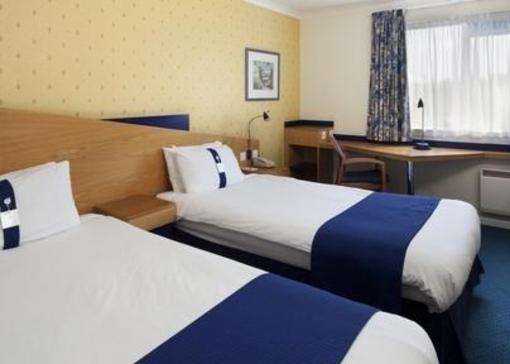 фото отеля Holiday Inn Express Stafford M6 Jct. 13