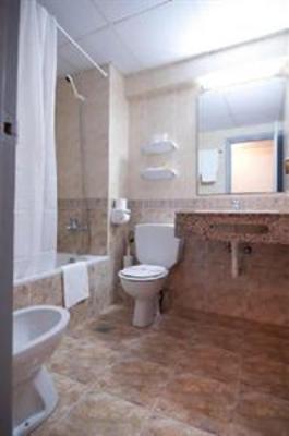 фото отеля Hotel Apartamentos El Puerto Ibiza