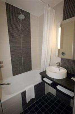 фото отеля TourhOtel