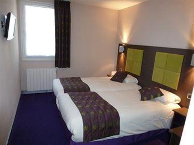 фото отеля TourhOtel