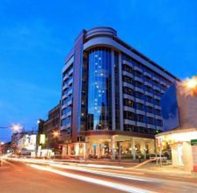фото отеля Golden Crown Plaza Hotel