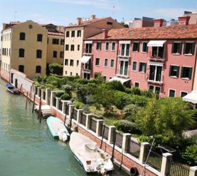 фото отеля Domina Home Giudecca