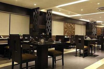 фото отеля Hotel Platinum Inn