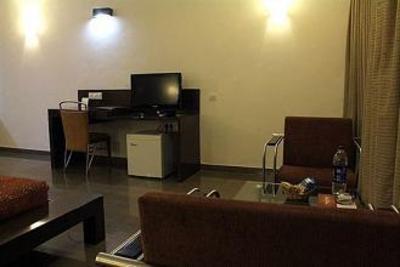 фото отеля Hotel Platinum Inn