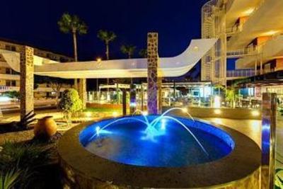 фото отеля Sol Barbacan Hotel