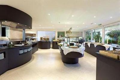 фото отеля Sol Barbacan Hotel