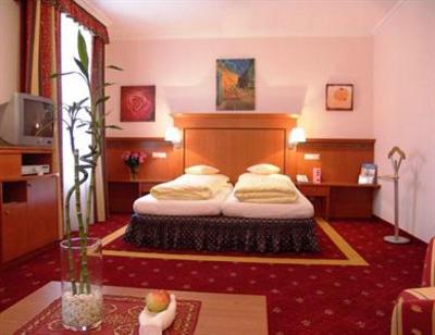 фото отеля Hotel Bayrischer Hof
