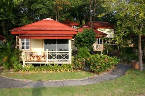 фото отеля Mutiara Burau Bay Beach Resort