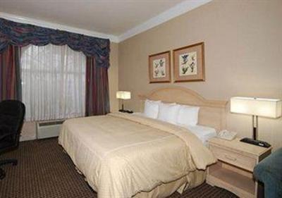 фото отеля Comfort Suites Humble