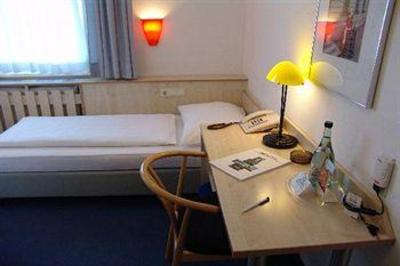 фото отеля Winter's Hotel Berlin City Messe