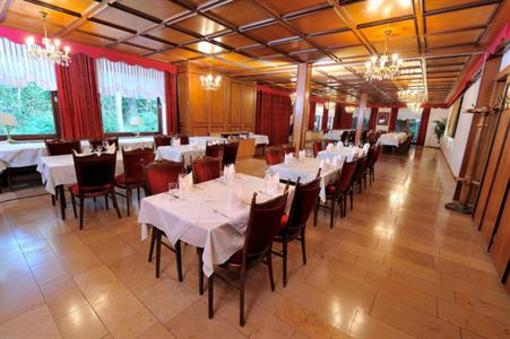 фото отеля Wald Cafe Hotel