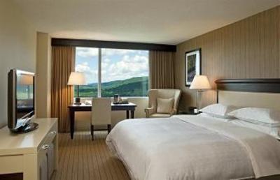 фото отеля Sheraton Mahwah Hotel