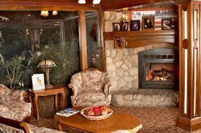 фото отеля Saddleback Inn