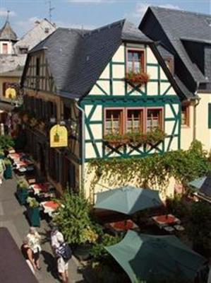 фото отеля Historisches Weinhotel Zum Grunen kranz