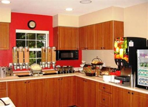 фото отеля TownePlace Suites Seattle North/Mukilteo