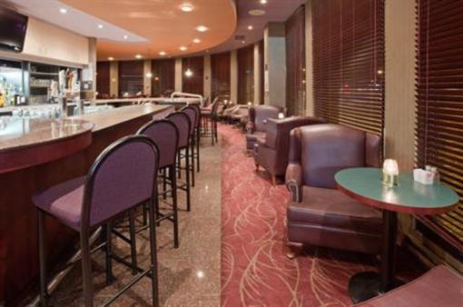 фото отеля Holiday Inn Winnipeg - Airport West