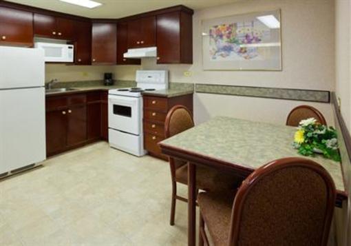 фото отеля Holiday Inn Winnipeg - Airport West