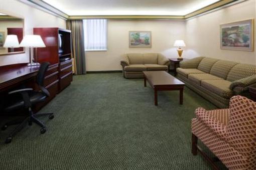 фото отеля Holiday Inn Winnipeg - Airport West