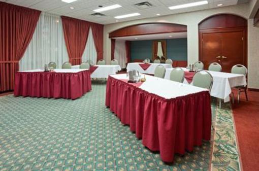 фото отеля Holiday Inn Winnipeg - Airport West