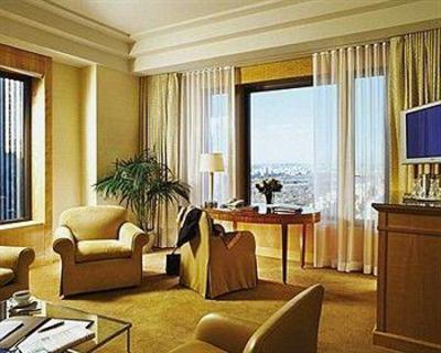 фото отеля Four Seasons Hotel New York