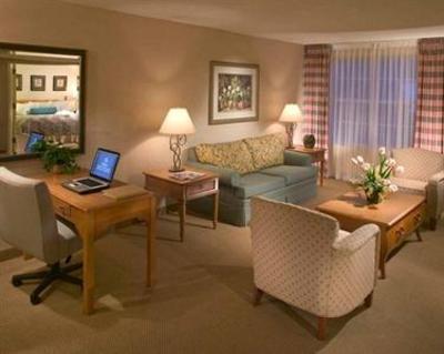 фото отеля Hilton Raleigh/Durham Airport at Research Triangle Park