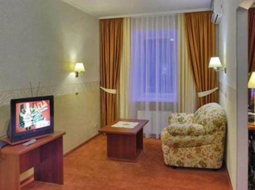 фото отеля Ukraina Hotel Cherkassy