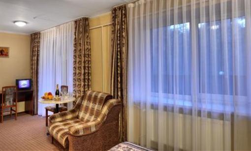 фото отеля Ukraina Hotel Cherkassy