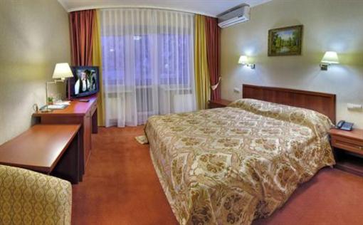 фото отеля Ukraina Hotel Cherkassy