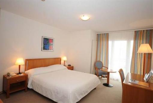 фото отеля Bristol Hotel Montreux