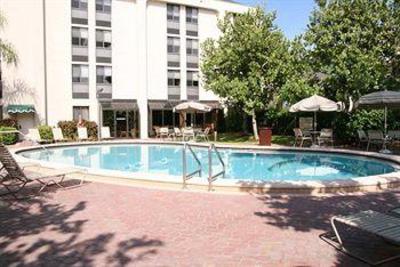 фото отеля Hampton Inn Ft. Lauderdale - Cypress Creek