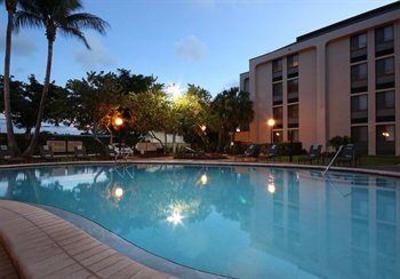 фото отеля Hampton Inn Ft. Lauderdale - Cypress Creek