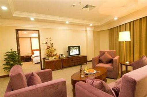 фото отеля Xin Lake Sheng Jing Hotel Wuhan