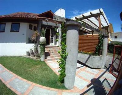 фото отеля Sunhouse Backpackers