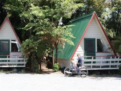 фото отеля Westport Holiday Park & Motels