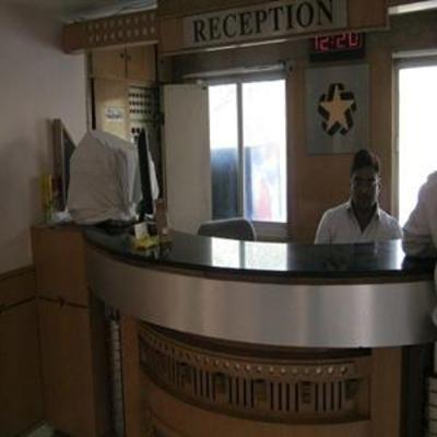 фото отеля Hotel Raj Kamal