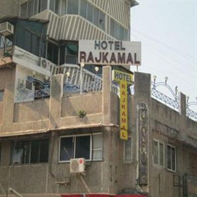 фото отеля Hotel Raj Kamal