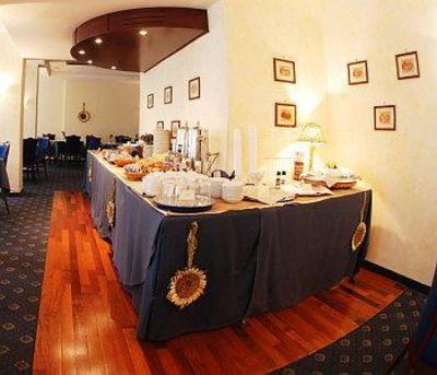 фото отеля Hotel Mediterraneo Civitavecchia