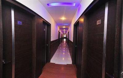фото отеля Sai Grand Castle Inn